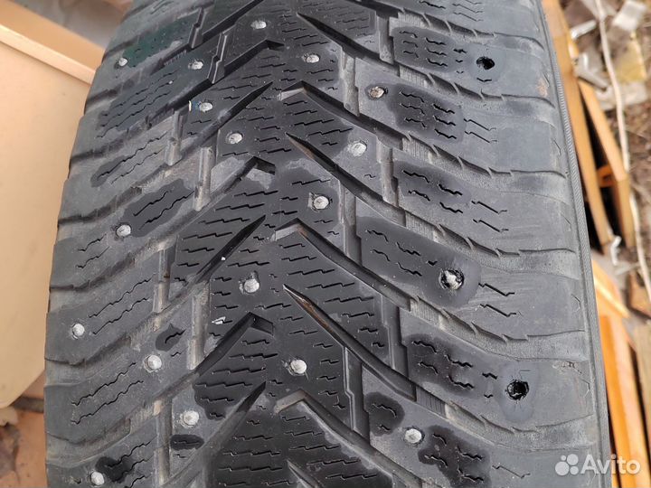 Nokian Tyres Hakkapeliitta 8 SUV 275/55 R20