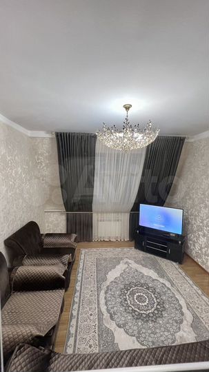 2-к. квартира, 48 м², 8/8 эт.
