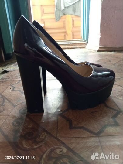 Туфли женские