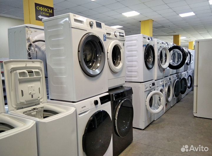 Стиральная машина в новом состоянии с гарантией