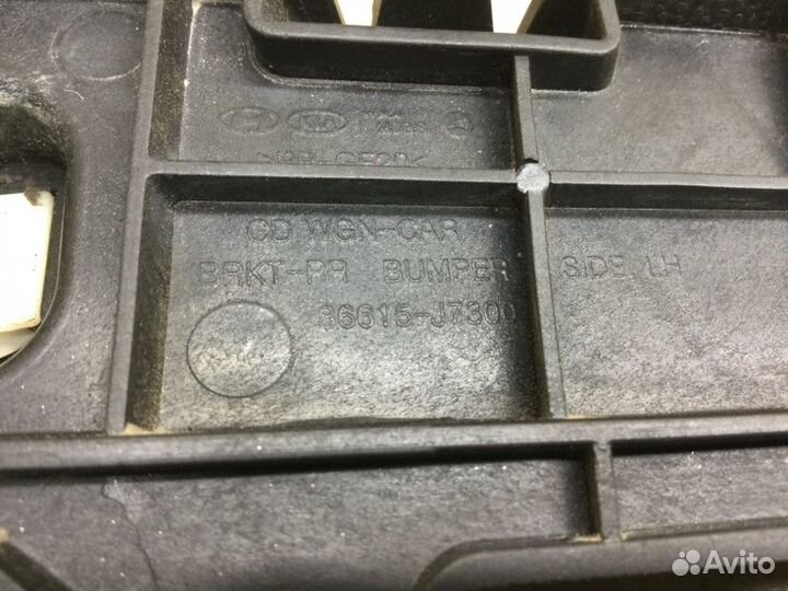 Кронштейн заднего бампера левый Kia Ceed универсал