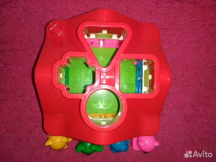 Игрушка-сортер домик