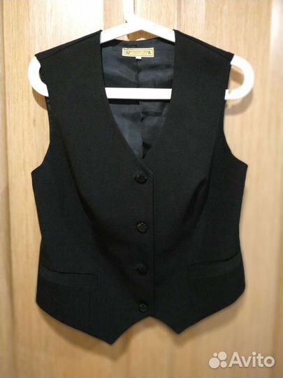 Жилетка школьная для девочки