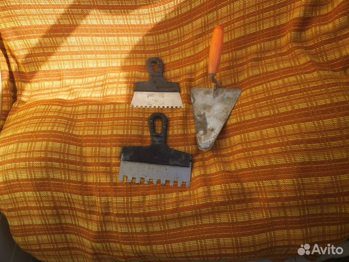 Зубило,мастерок,шпатели