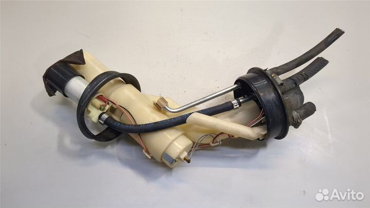 Насос топливный электрический Volvo 740, 1990