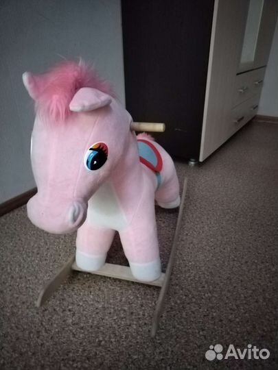 Детская качалка лошадь