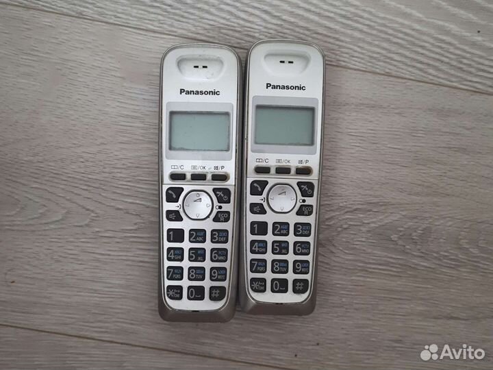 Телефон Панасоник с базой 2шт