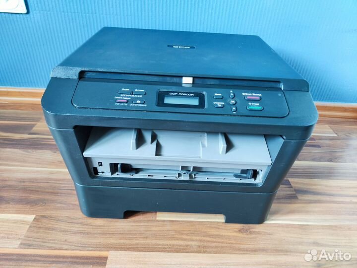 Мфу Принтер лазерный Brother DCP-7060DR