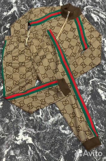 Спортивный костюм Gucci