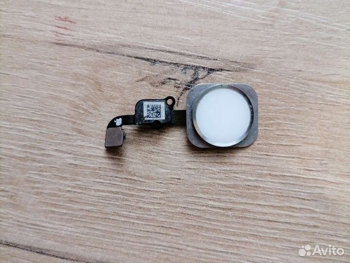 Запчасти на iPhone 6s