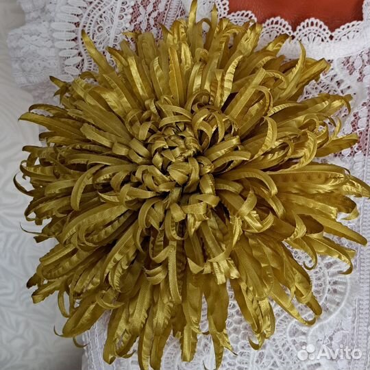 Аренда броши