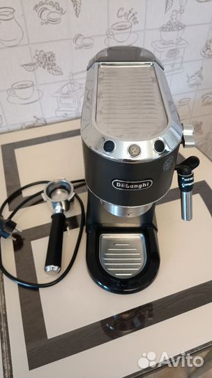 Кофеварка рожковая delonghi