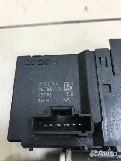 Моторчик стеклоподъемника передний правый