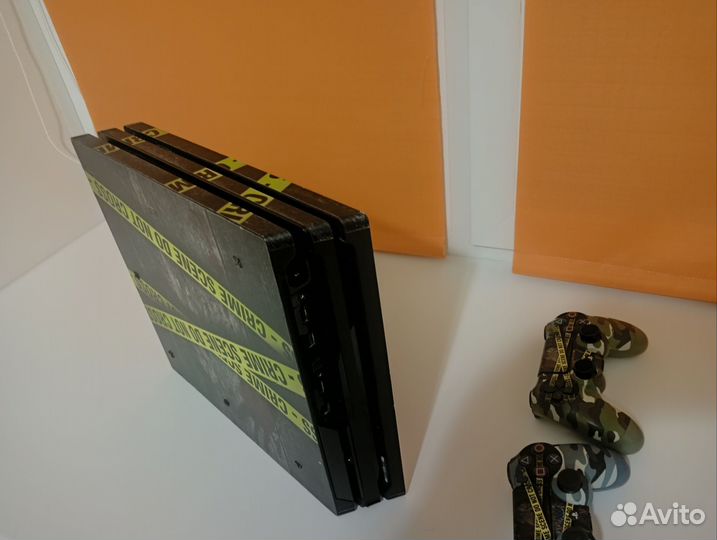 PlayStation 4 Pro 1tb Crime Scene Edition 9.61