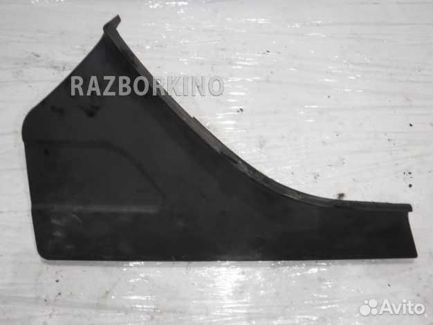 Накладка заднего крыла левого