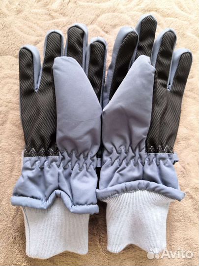 Перчатки Новые. детские зимние Pelican