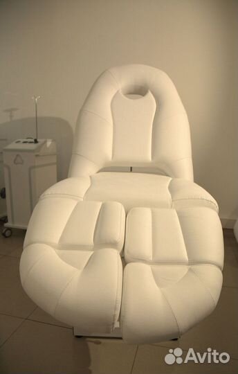 Педикюрное кресло на гидравлике