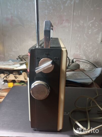 Радиоприемник вэф-214
