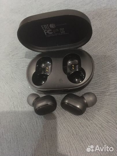 Беспроводные наушники Mi True Wireless Earbuds