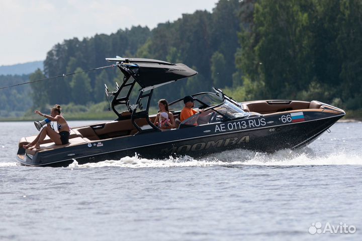 Катер Буксировщик Mumba Mojo