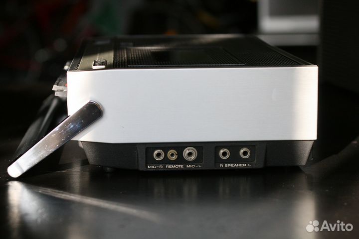 Портативный магнитофон Sony TC-126CS репортёрский