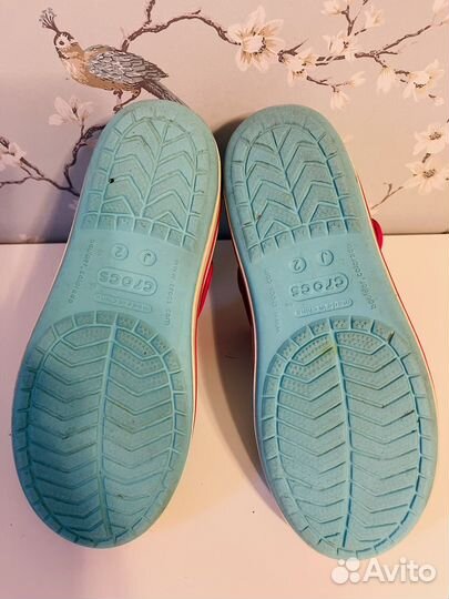 Сандалии Crocs J2