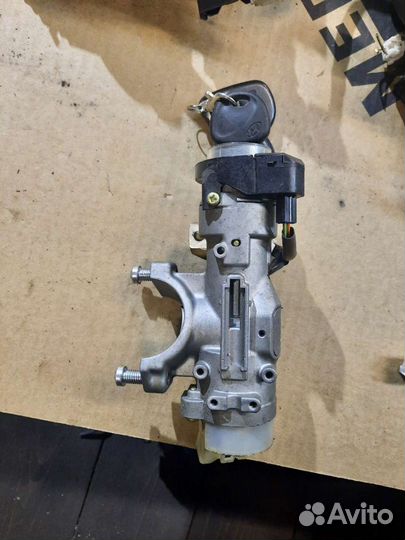 Замок зажигания Hyundai H1 Grand Starex 07-18