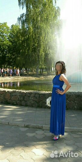 Платье нарядное