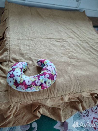 Покрывало на кровать, стеганное + подушка