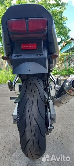 Yamaha FZS 600