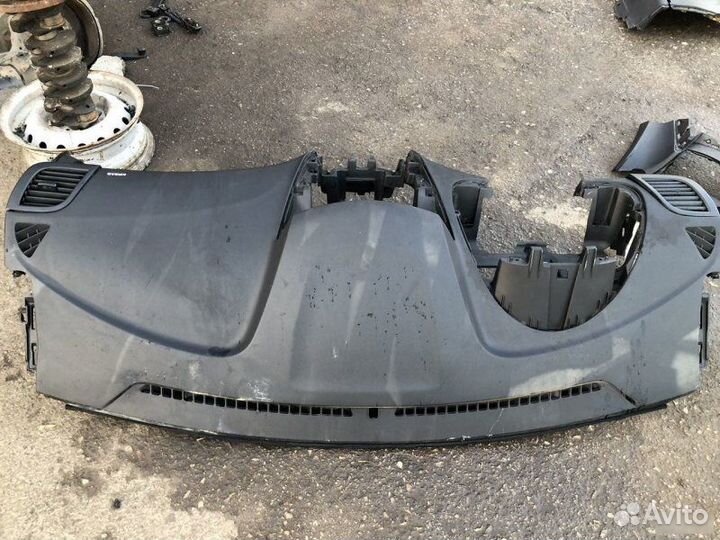 Торпедо Hyundai Solaris