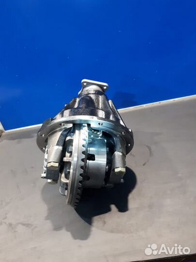 Редуктор Defender передний / задний 110/130