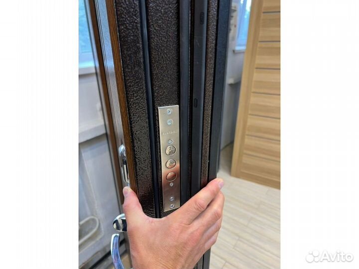 Дверь с терморазрывом