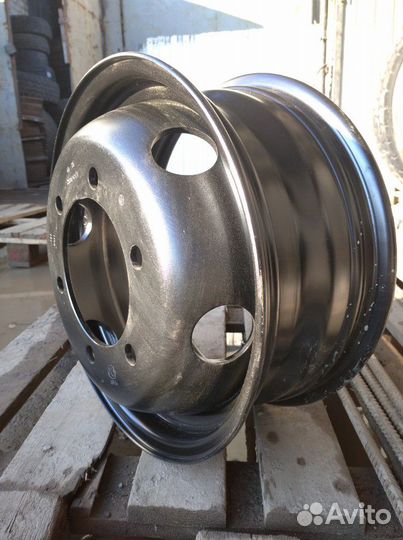 Новые диски R16 на ЗИЛ Бычок