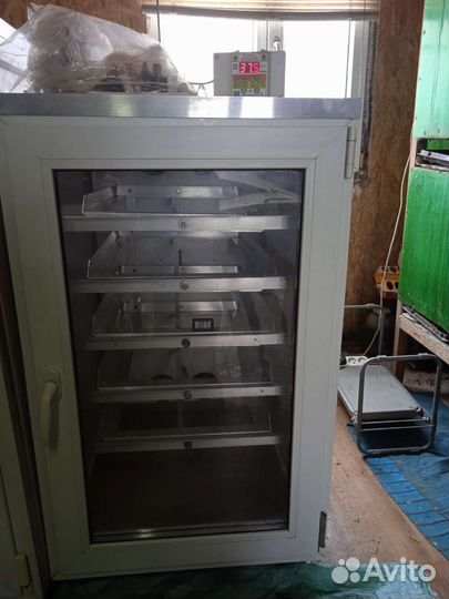 Инкубатор блиц 520/630