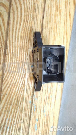 Датчик ускорения Ленд Ровер Дискавери 3