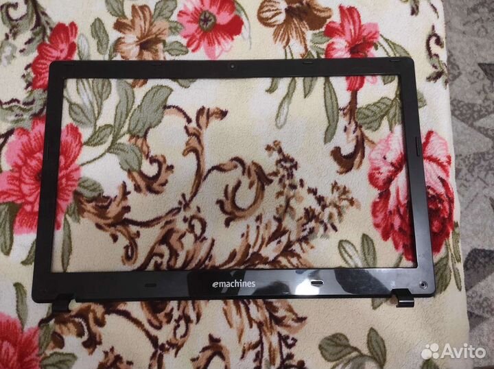 Рамка, безель матрицы ноутбука Emachines E732