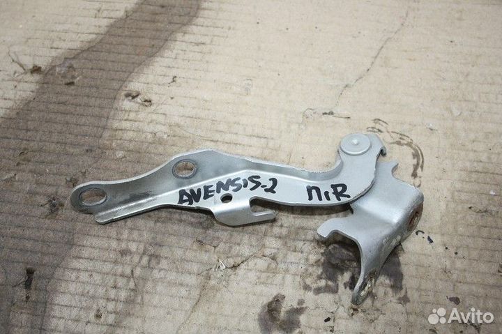 Петля капота правая toyota avensis II 2003-2008