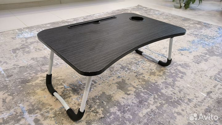 Столик для ноутбука в кровать