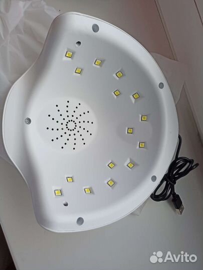 Лампа для маникюра