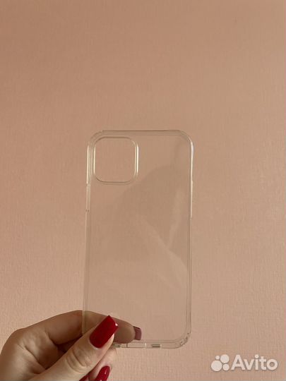 Чехол на iPhone 12