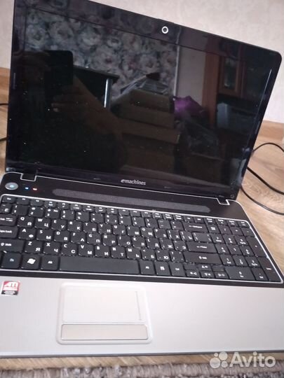 Ноутбук eMachines core i3