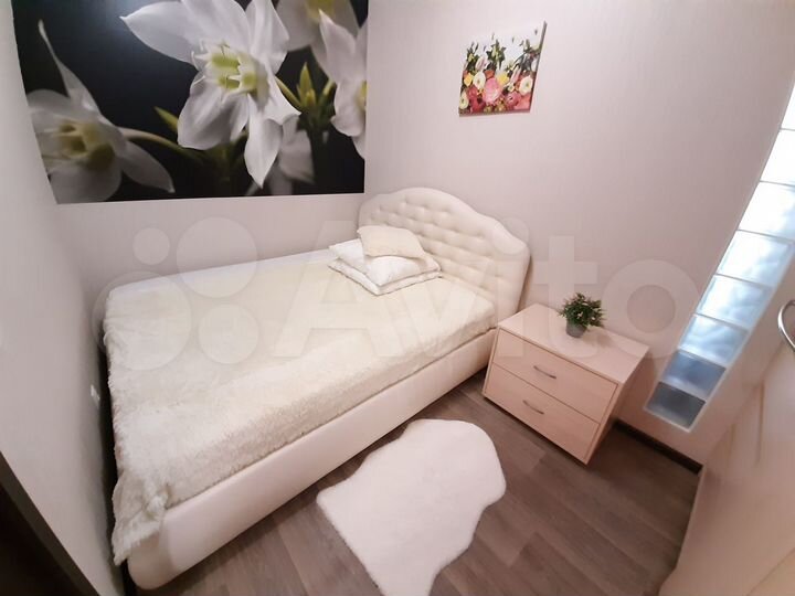 2-к. квартира, 50 м², 1/10 эт.