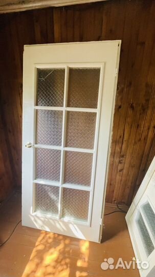 Двери межкомнатные с коробкой белые