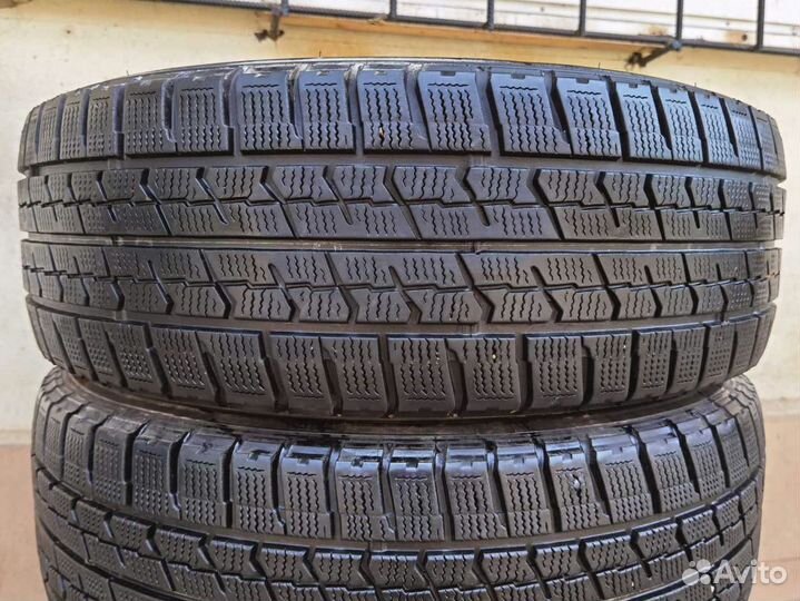 Goodyear Ice Navi Zea II 225/60 R17 98H