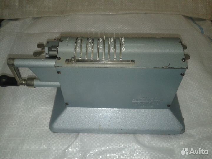 Арифмометр Феликс М