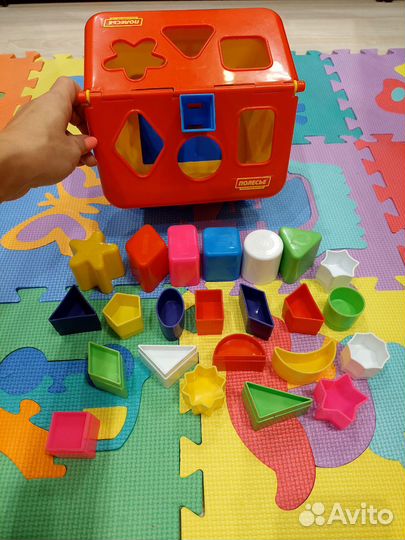 Детские развивающие игрушки