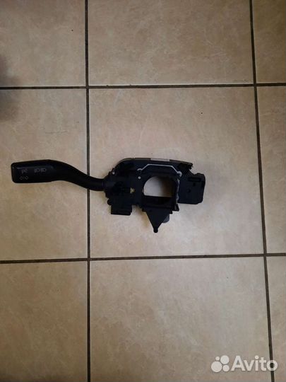 Audi a4 B7 Подрулевой переключатель