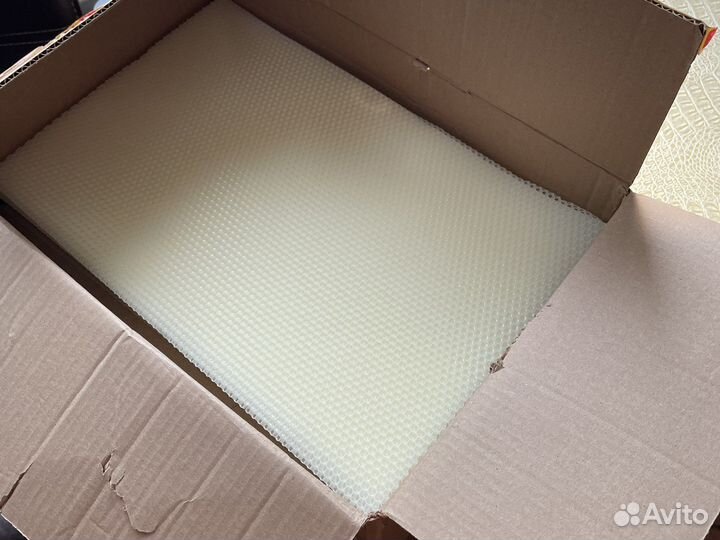 Вощина для свечей натуральная белая. 410-260мм