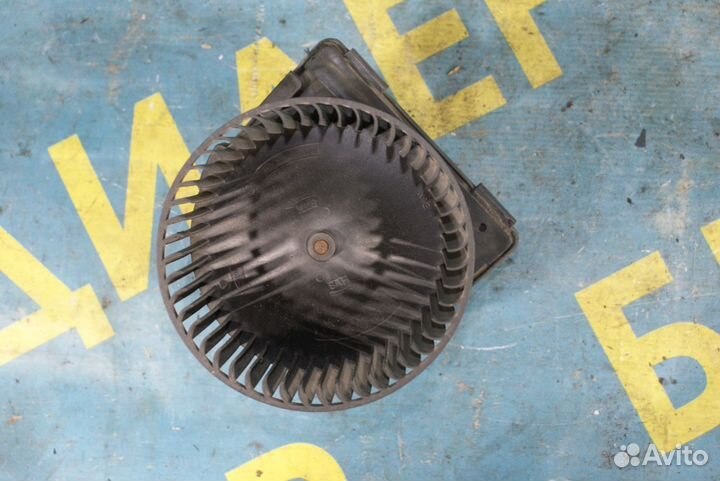 Моторчик печки Opel Vectra B